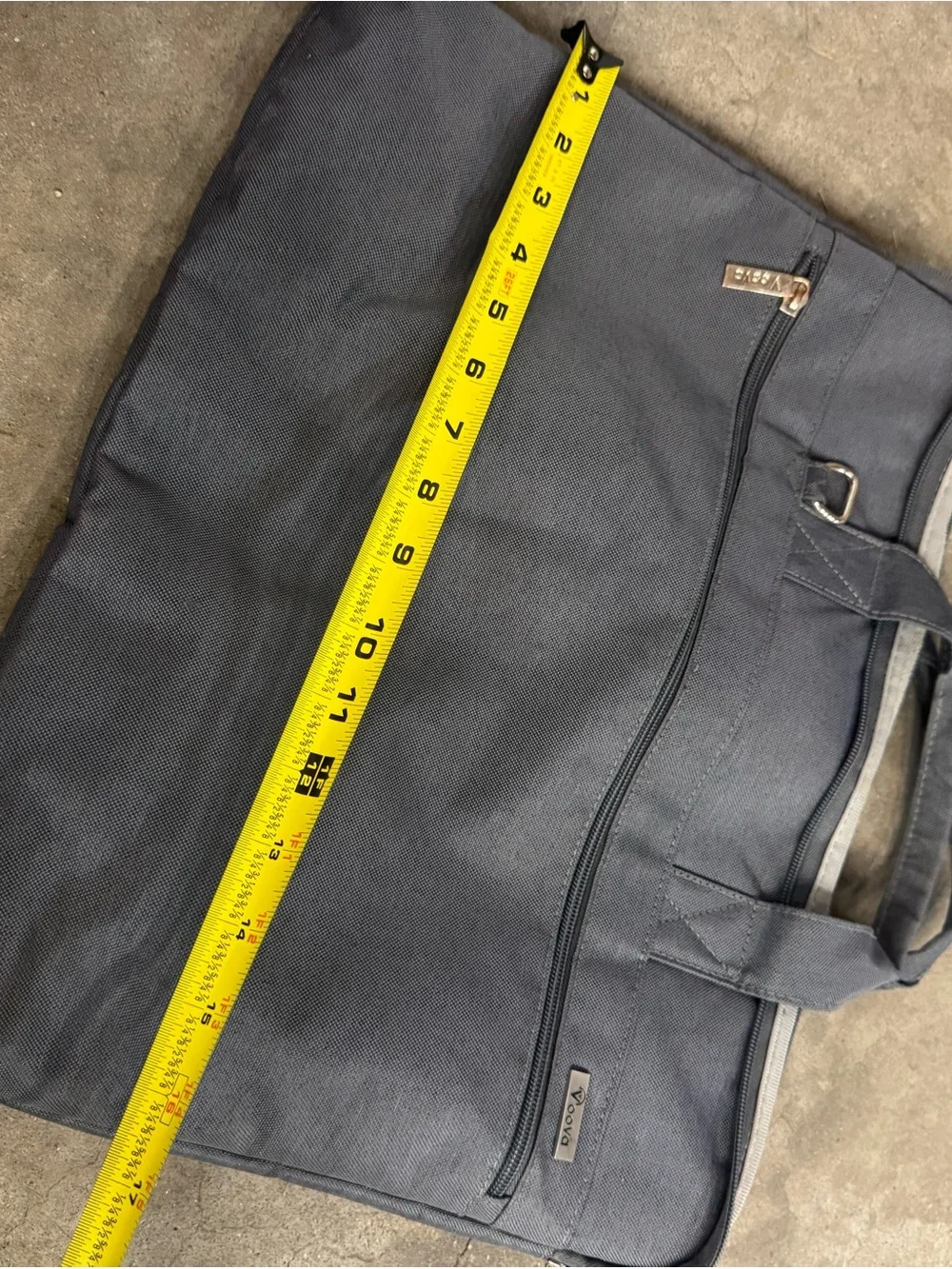 Voova Gray Laptop Bag 12”x17”